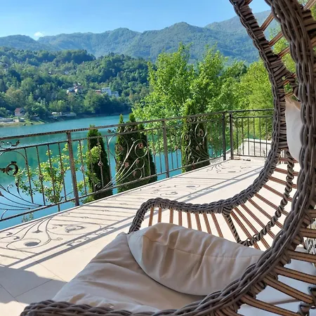 As Na Jablanickom Jezeru