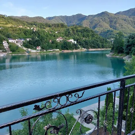 As Na Jablanickom Jezeru Holiday home