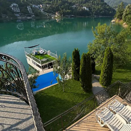 As Sa Bazenom Na Jablanickom Jezeru Konjic